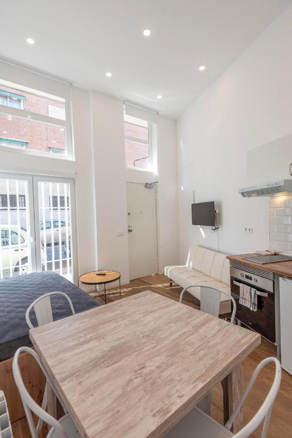 New 1 Min Metro, Cozy 1 Bed Close To Downtown, Wifi A マドリード エクステリア 写真